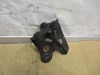 кронштейн (крепление) Volkswagen Passat B6 2006, 2.0 л., TDi, BKP, дизель, МКПП, черный, универсал, передний привод, 3C1423235B