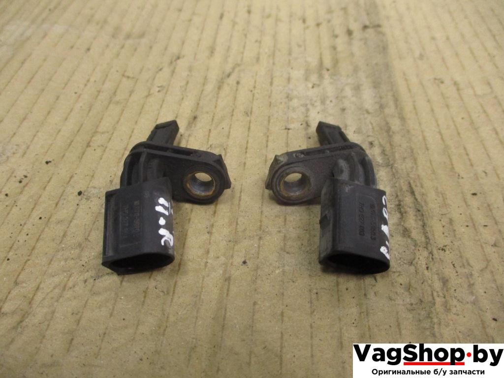 датчик ABS Volkswagen Passat B6 2006, 2.0 л., TDi, BKP, дизель, МКПП, черный, универсал, передний привод, 7H0927803, 7H0927804 - фото №1