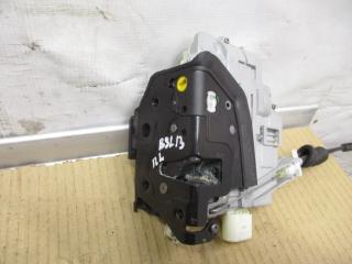 замок двери передней левой Volkswagen Passat B7 2012, 2.0 л., TDi, CFF, дизель, МКПП, черный, седан, передний привод, 3C2837015A