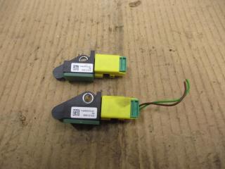 датчик удара Volkswagen Passat B7 2012, 2.0 л., TDi, CFF, дизель, МКПП, черный, седан, передний привод, 5N0959351B