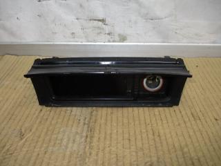 пепельница Volkswagen Passat B7 2012, 2.0 л., TDi, CFF, дизель, МКПП, черный, седан, передний привод, 3C0863284K