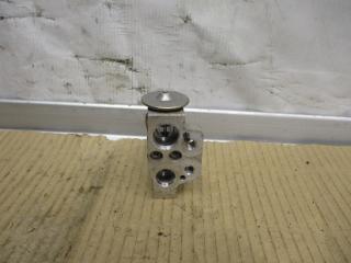 расширительный клапан кондиционера Volkswagen Passat B7 2012, 2.0 л., TDi, CFF, дизель, МКПП, черный, седан, передний привод, 1K0820679