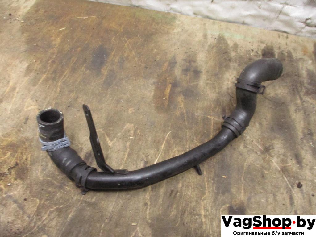 трубка охлаждающей жидкости Volkswagen Passat B7 2012, 2.0 л., TDi, CFF, дизель, МКПП, черный, седан, передний привод, 03L122157K - фото №1