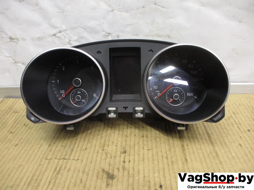 щиток приборов (приборная панель) Volkswagen Golf 6 поколение 2010, 1.6 л., TDi, CAY, дизель, МКПП, красный, хетчбэк 5 дв., передний привод, 5K0920961A - фото №1
