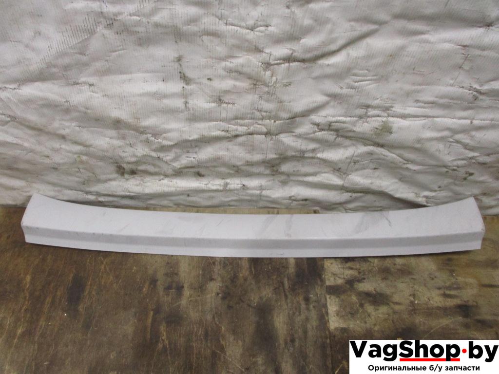 потолок Volkswagen Golf 6 поколение 2010, 1.6 л., TDi, CAY, дизель, МКПП, красный, хетчбэк 5 дв., передний привод, 1K6867617D - фото №1