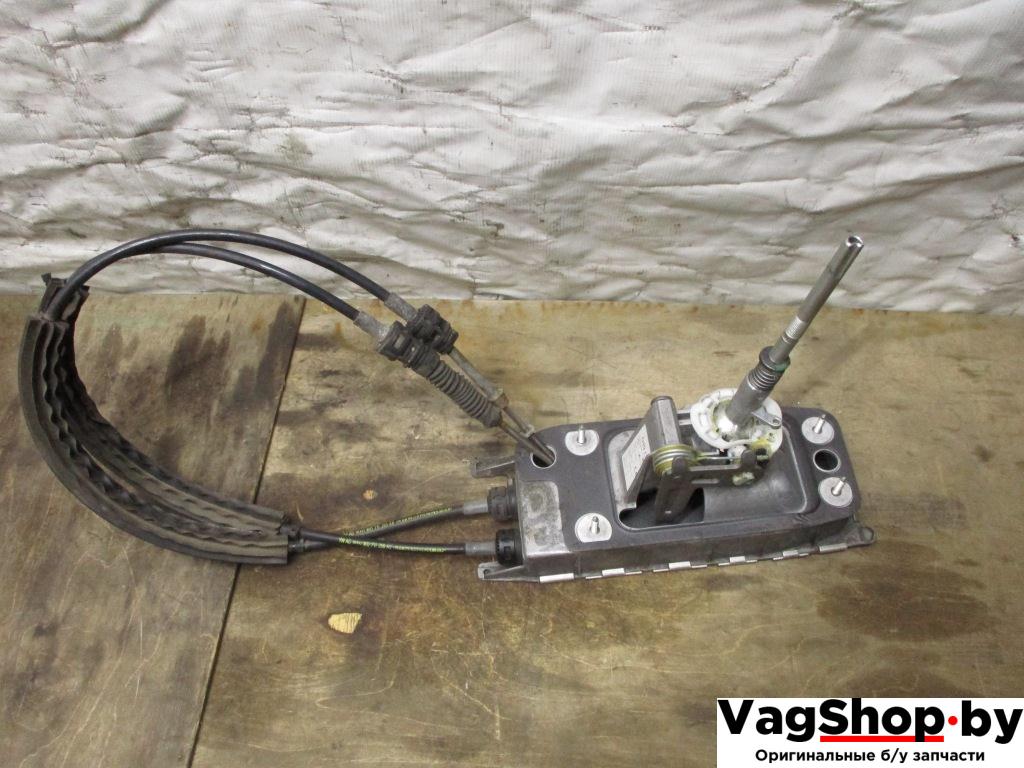 кулиса Volkswagen Golf 6 поколение 2010, 1.6 л., TDi, CAY, дизель, МКПП, красный, хетчбэк 5 дв., передний привод, 1K0711049CH, 1K0711265AR, 1K0711266AC - фото №1