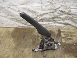 рычаг ручного тормоза (ручника) Volkswagen Golf 6 поколение 2010, 1.6 л., TDi, CAY, дизель, МКПП, красный, хетчбэк 5 дв., передний привод, 1K0711303M