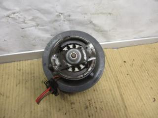 моторчик печки Volkswagen Golf 6 поколение 2010, 1.6 л., TDi, CAY, дизель, МКПП, красный, хетчбэк 5 дв., передний привод