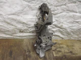 кронштейн двигателя Volkswagen Golf 6 поколение 2010, 1.6 л., TDi, CAY, дизель, МКПП, красный, хетчбэк 5 дв., передний привод, 03L903143K