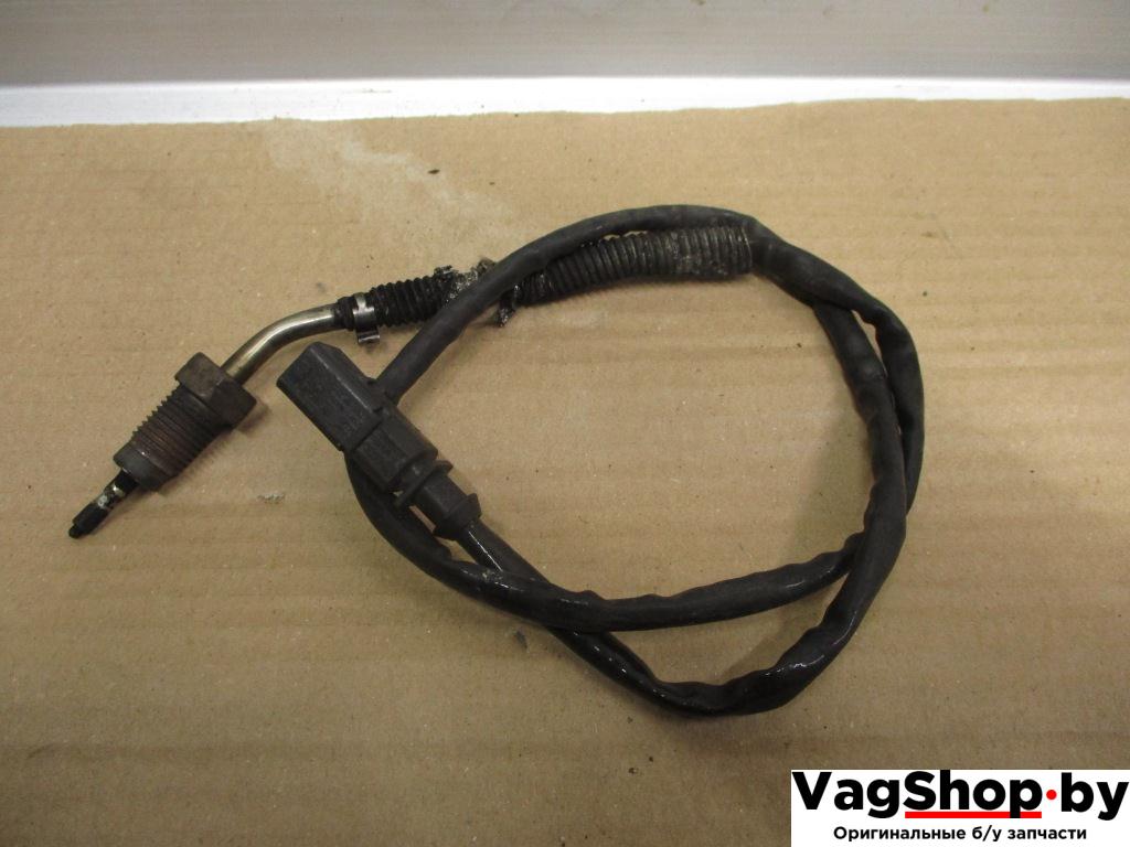 датчик давления (температуры) выхлопных газов Volkswagen Golf 6 поколение 2010, 1.6 л., TDi, CAY, дизель, МКПП, красный, хетчбэк 5 дв., передний привод, 03L906088EC - фото №1