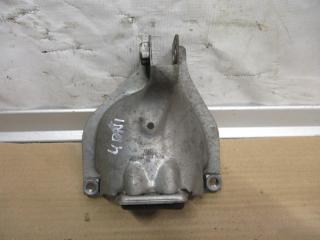 кронштейн (крепление) Audi A6 C7/4G [рестайлинг] 2017, 2.0 л., TDi, DDD, дизель, АКПП, красный, седан, передний привод, 4G0399060G