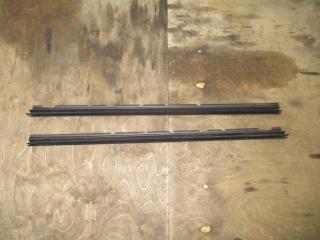 уплотнитель Volkswagen Touran 2 2013, 2.0 л., TDi, CFH, дизель, МКПП, синий, минивэн, передний привод, 1T0837471B, 1T0837472B