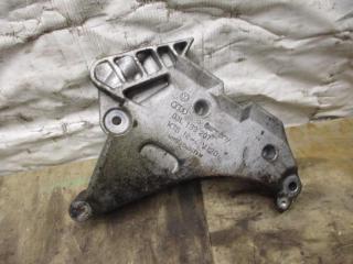 кронштейн двигателя Volkswagen Touran 2 2013, 2.0 л., TDi, CFH, дизель, МКПП, синий, минивэн, передний привод, 03L199207