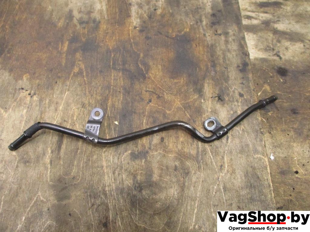 трубка охлаждающей жидкости Volkswagen Touran 2 2013, 2.0 л., TDi, CFH, дизель, МКПП, синий, минивэн, передний привод, 5K0121070C - фото №1