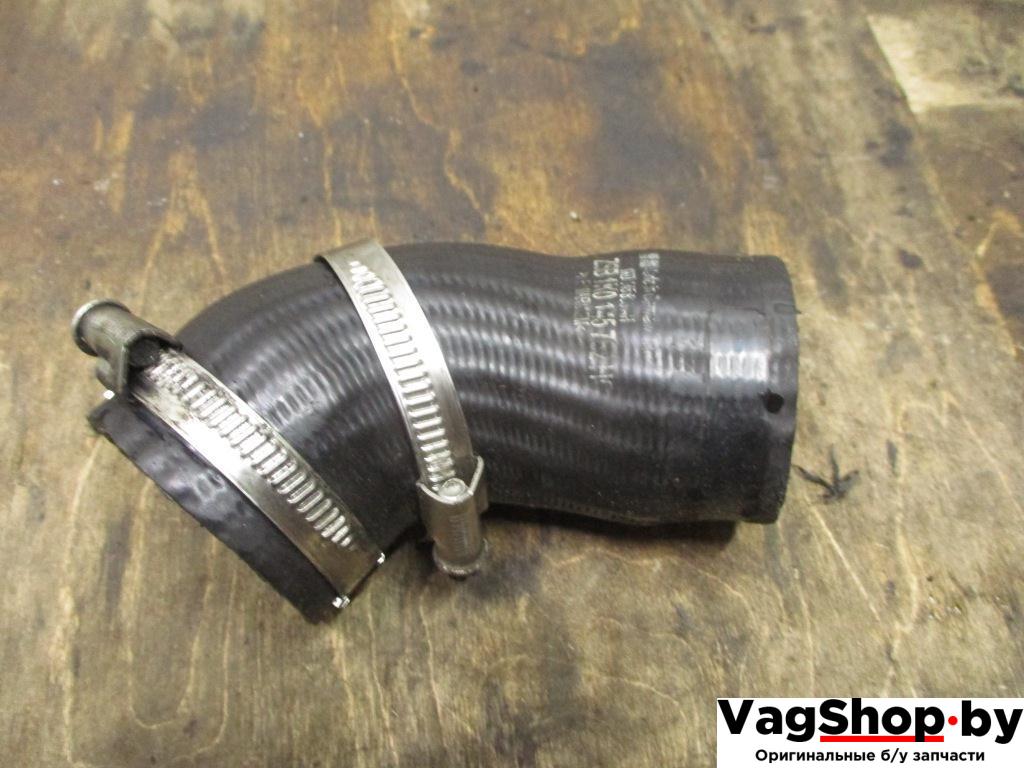 патрубок интеркулера Volkswagen Touran 2 2013, 2.0 л., TDi, CFH, дизель, МКПП, синий, минивэн, передний привод, 1K0145838AH - фото №1
