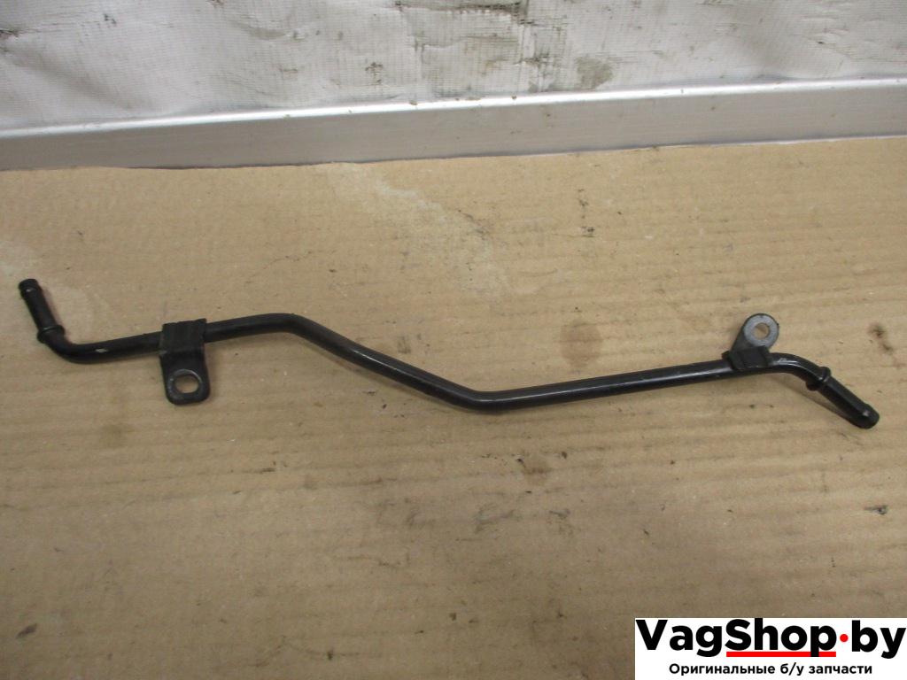 трубка охлаждающей жидкости Volkswagen Passat B6 2009, 2.0 л., TDi, CBD, дизель, МКПП, серебро, седан, передний привод, 5N0121070M - фото №1