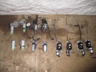 моторчик регулировки сиденья Volkswagen Touareg 1 поколение [рестайлинг] 2008, 3.0 л., TDi, BKS, дизель, АКПП, черный, внедорожник 5 дв., полный привод