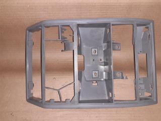 накладка декоративная Volkswagen Touareg 1 поколение [рестайлинг] 2008, 3.0 л., TDi, CAS, дизель, АКПП, черный, внедорожник 5 дв., полный привод, 7L6867508G