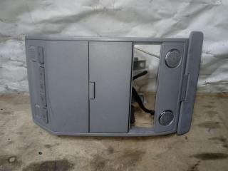 фонарь салона (плафон) Volkswagen Touareg 1 поколение 2005, 2.5 л., TDi, BAC, дизель, АКПП, серый, внедорожник 5 дв., полный привод, 7L6868349G, 7L6868349M