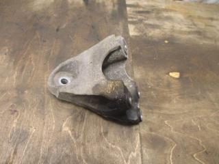 кронштейн двигателя Volkswagen Touareg 1 поколение [рестайлинг] 2008, 3.0 л., TDi, BKS, дизель, АКПП, черный, внедорожник 5 дв., полный привод, 7L6199307A