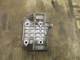 кронштейн генератора Volkswagen Touareg 1 поколение [рестайлинг] 2008, 3.0 л., TDi, BKS, дизель, АКПП, черный, внедорожник 5 дв., полный привод, 059903143P