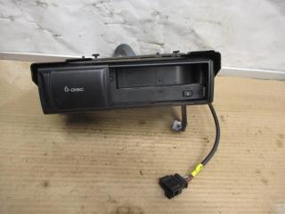 CD-чейнджер Volkswagen Touareg 1 поколение [рестайлинг] 2008, 3.0 л., TDi, BKS, дизель, АКПП, серый, внедорожник 5 дв., полный привод, 1J6035111