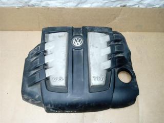 декоративная крышка двигателя Volkswagen Touareg 1 поколение [рестайлинг] 2008, 3.0 л., TDi, BKS, дизель, АКПП, серый, внедорожник 5 дв., полный привод, 059103925BC