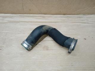 патрубок интеркулера Volkswagen Touareg 1 поколение [рестайлинг] 2008, 3.0 л., TDi, BKS, дизель, АКПП, серый, внедорожник 5 дв., полный привод, 7L6145738A