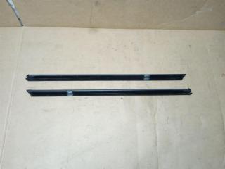 уплотнитель Volkswagen Golf 6 поколение 2011, 2.0 л., TDi, CFF, дизель, МКПП, серебро, хетчбэк 5 дв., передний привод, 5K6839479B, 5K6839480B