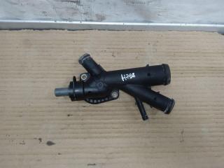 фланец (тройник) системы охлаждения Volkswagen Golf 6 поколение 2011, 2.0 л., TDi, CFF, дизель, МКПП, серебро, хетчбэк 5 дв., передний привод, 03L121131AA