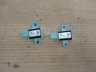 датчик удара Audi A4 B8/8K [рестайлинг] 2013, 2.0 л., TDi, CGL, дизель, МКПП, серый, универсал, передний привод, 8K0955557C