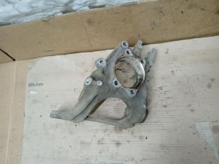 кулак задний левый Audi Q5 8R 2011, 2.0 л., TDi, CJC, дизель, МКПП, серебро, внедорожник 5 дв., полный привод, 8R0505431F