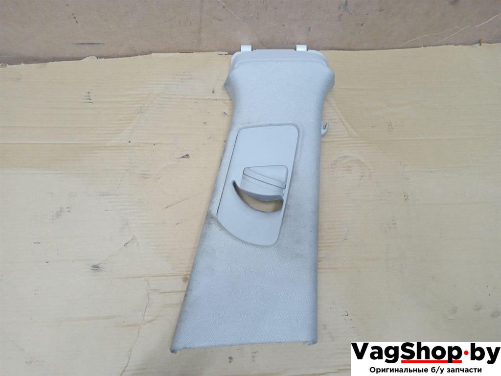 обшивка стойки центральной правой Audi Q5 8R 2011, 2.0 л., TDi, CJC, дизель, МКПП, серебро, внедорожник 5 дв., полный привод, 8R0867244F - фото №1
