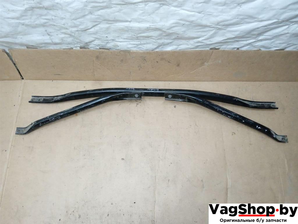 распорка стоек Audi Q5 8R 2011, 2.0 л., TDi, CJC, дизель, МКПП, серебро, внедорожник 5 дв., полный привод, 8R0805629C - фото №1