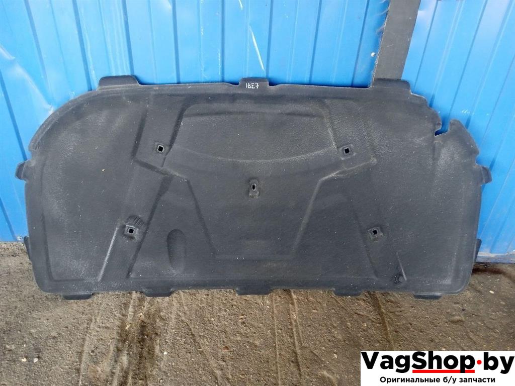 шумоизоляция капота Audi A4 B8/8K 2010, 2.7 л., TDi, CGK, дизель, МКПП, белый, седан, передний привод, 8T0863825 - фото №1