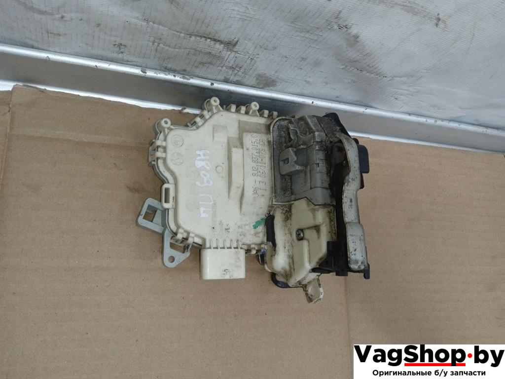 замок двери передней левой Audi Q5 8R 2011, 2.0 л., TDi, CJC, дизель, МКПП, серебро, внедорожник 5 дв., полный привод, 8J2837015C - фото №1