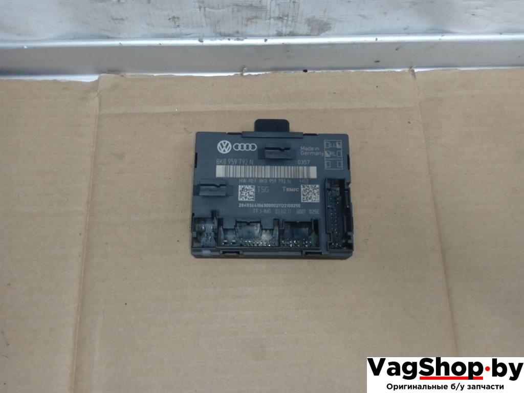 модуль управления двери Audi Q5 8R 2011, 2.0 л., TDi, CJC, дизель, МКПП, серебро, внедорожник 5 дв., полный привод, 8K0959792N - фото №1