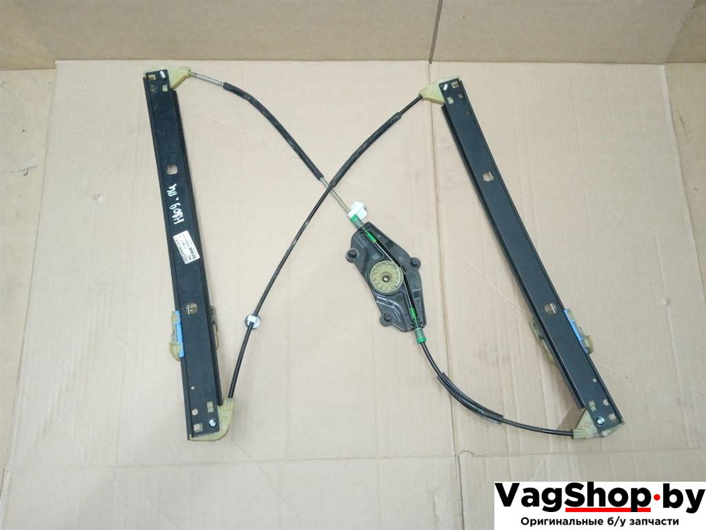 стеклоподъемник электрический передний левый Audi Q5 8R 2011, 2.0 л., TDi, CJC, дизель, МКПП, серебро, внедорожник 5 дв., полный привод, 8R0837461G - фото №1