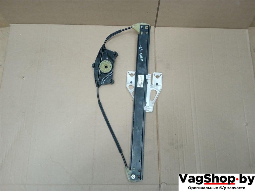 стеклоподъемник электрический задний правый Audi Q5 8R 2011, 2.0 л., TDi, CJC, дизель, МКПП, серебро, внедорожник 5 дв., полный привод, 8R0839462D - фото №1