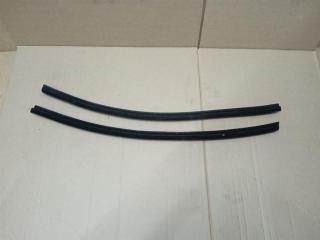 уплотнитель Audi Q5 8R 2011, 2.0 л., TDi, CJC, дизель, МКПП, серебро, внедорожник 5 дв., полный привод, 8R0837479B, 8R0837480B