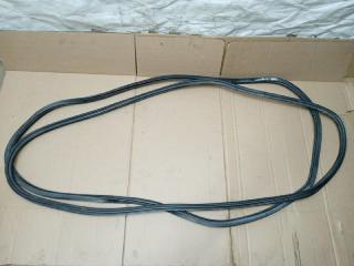 уплотнитель Audi Q5 8R 2011, 2.0 л., TDi, CJC, дизель, МКПП, серебро, внедорожник 5 дв., полный привод, 8R0833721D