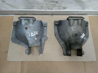 кронштейн двигателя Audi A4 B8/8K 2011, 2.7 л., TDi, CGK, дизель, МКПП, белый, седан, передний привод, 8K0399060, 8K0399059A