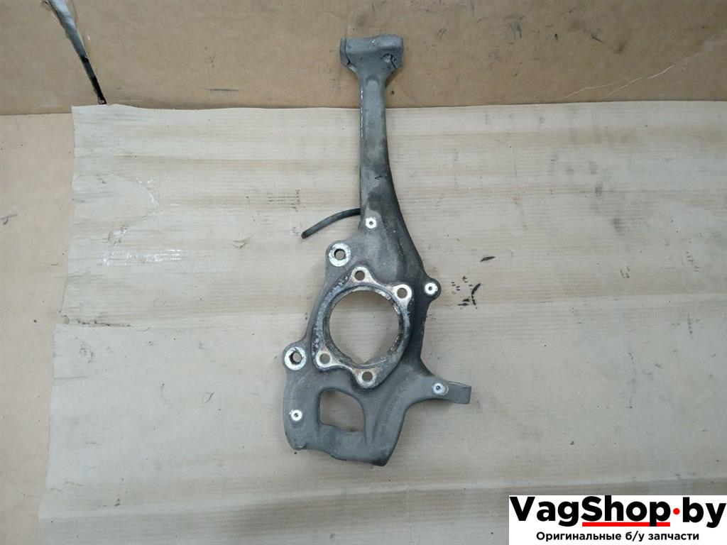 кулак поворотный правый Audi A5 8T 2007, 3.0 л., TDi, CAP, дизель, МКПП, белый, купе, полный привод, 8K0407258E - фото №1