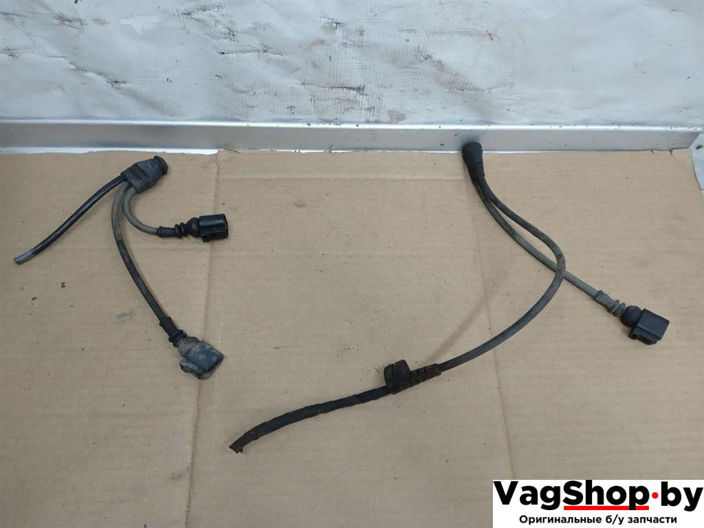 провод датчика ABS Audi A5 8T 2007, 3.0 л., TDi, CAP, дизель, МКПП, белый, купе, полный привод - фото №1