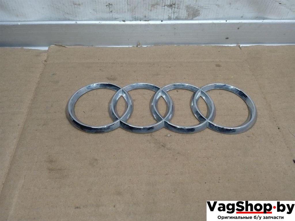 эмблема Audi A5 8T 2007, 3.0 л., TDi, CAP, дизель, МКПП, белый, купе, полный привод - фото №1