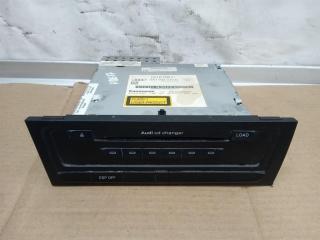 CD-чейнджер Audi A5 8T 2007, 3.0 л., TDi, CAP, дизель, МКПП, белый, купе, полный привод, 8T1035110B, 8T1035110A