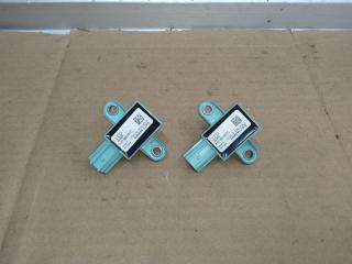 датчик удара Audi A5 8T 2007, 3.0 л., TDi, CAP, дизель, МКПП, белый, купе, полный привод, 8K0955557C