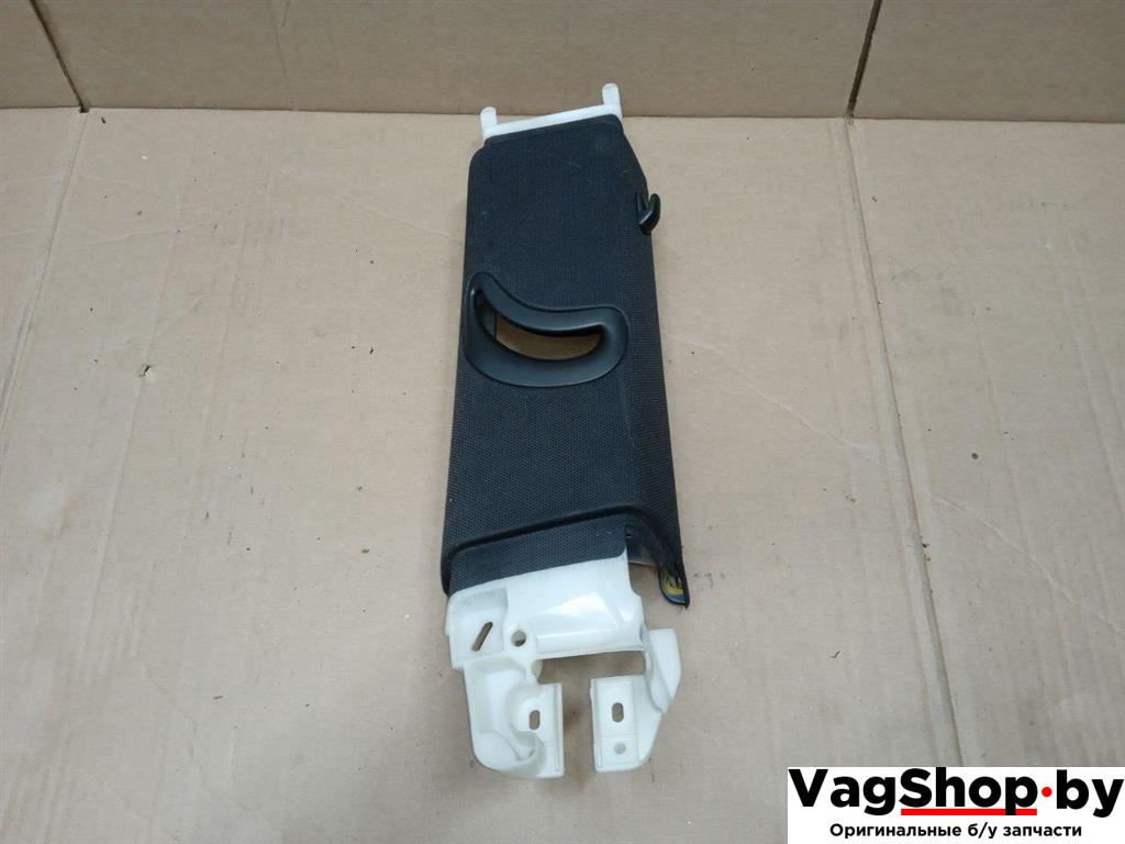 обшивка стойки центральной правой Audi A5 8T 2007, 3.0 л., TDi, CAP, дизель, МКПП, белый, купе, полный привод, 8T0867244A - фото №1