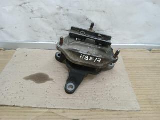 подушка крепления КПП Audi A5 8T 2007, 3.0 л., TDi, CAP, дизель, МКПП, белый, купе, полный привод, 8K0399151, 8K0399115R