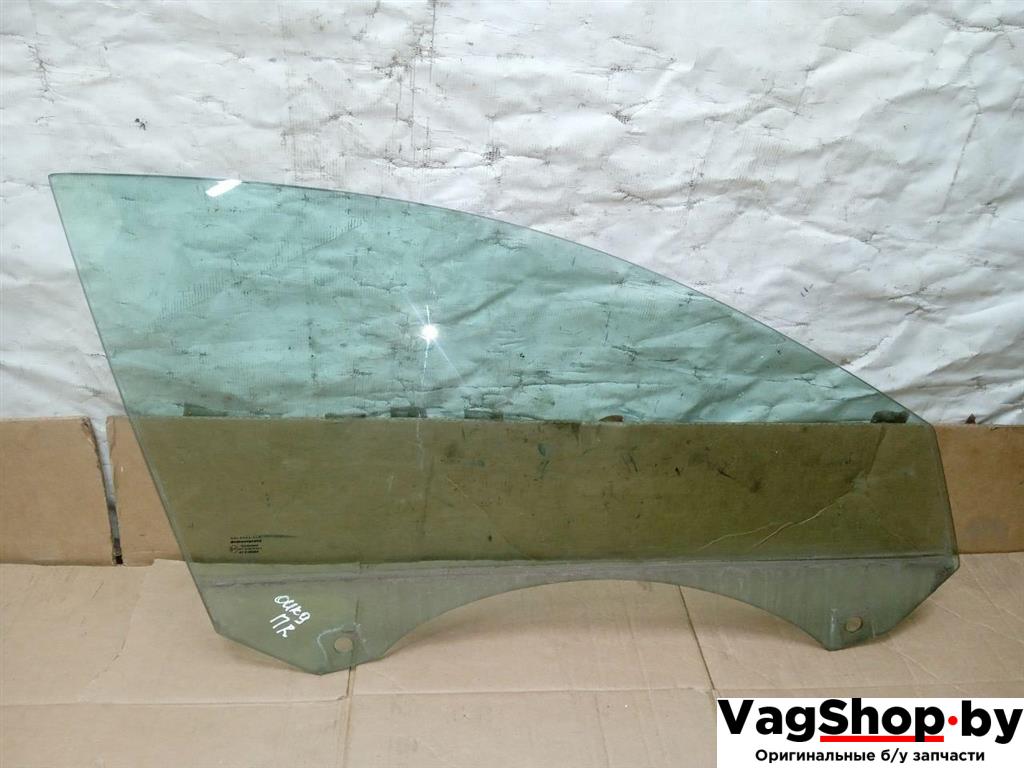 стекло двери передней правой Audi A6 Allroad Quattro C6/4F 2007, 3.2 л., FSI, AUK, бензин, МКПП, синий, универсал, полный привод - фото №1